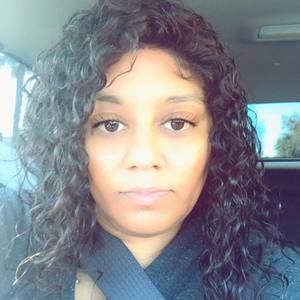 Meet your Posher, Nikkia